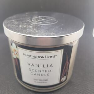 Huntington Home Vanilla Scented Candle 14oz Soy Blend 3 Wick Glass Jar Like New